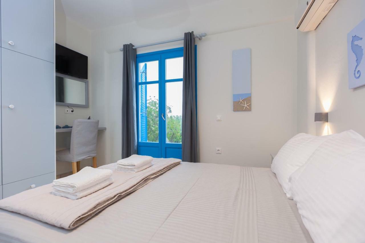Villa Just Blue With Amazing Sea Views In Piso Livadi Exterior foto