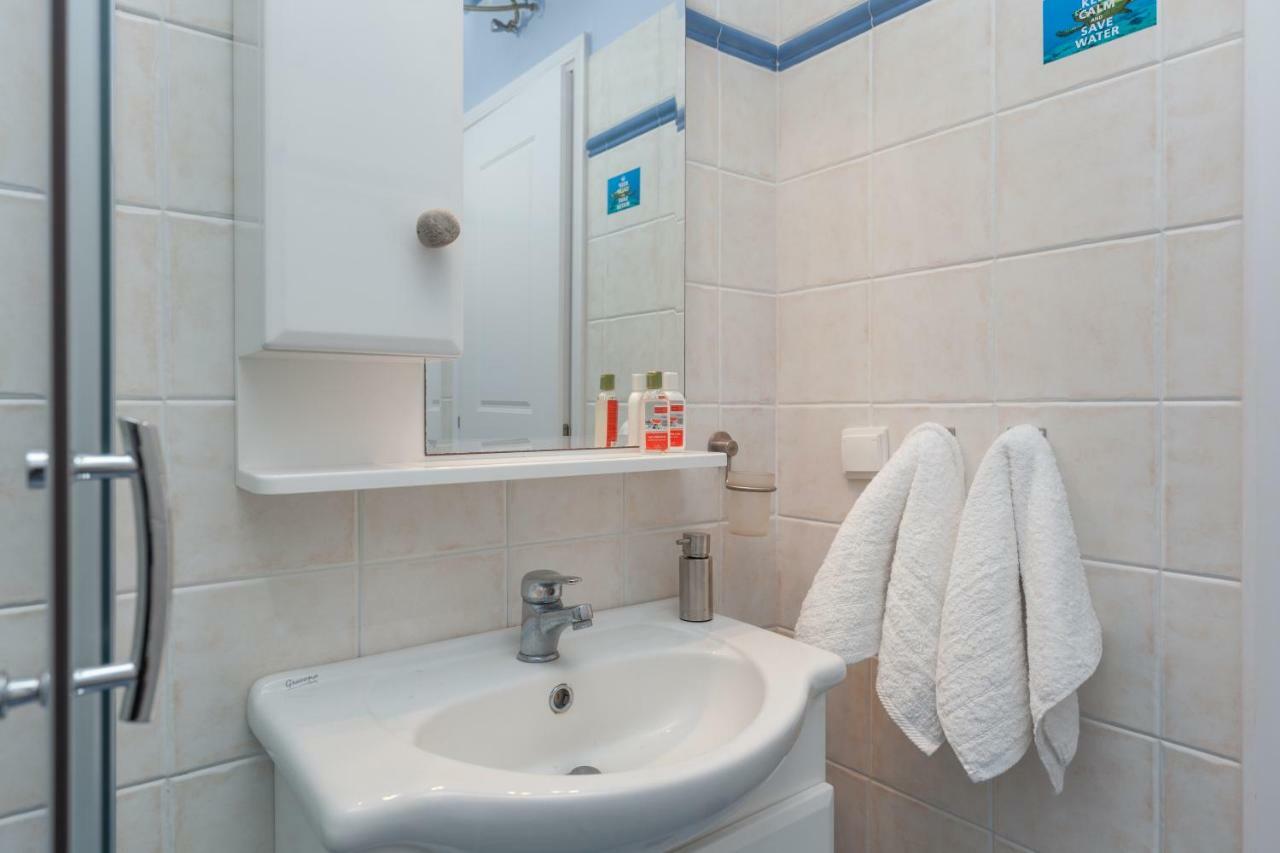 Villa Just Blue With Amazing Sea Views In Piso Livadi Exterior foto