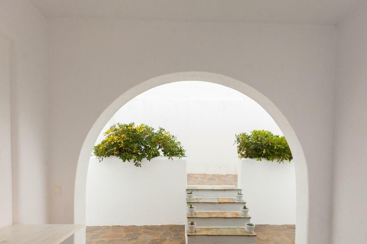 Villa Just Blue With Amazing Sea Views In Piso Livadi Exterior foto