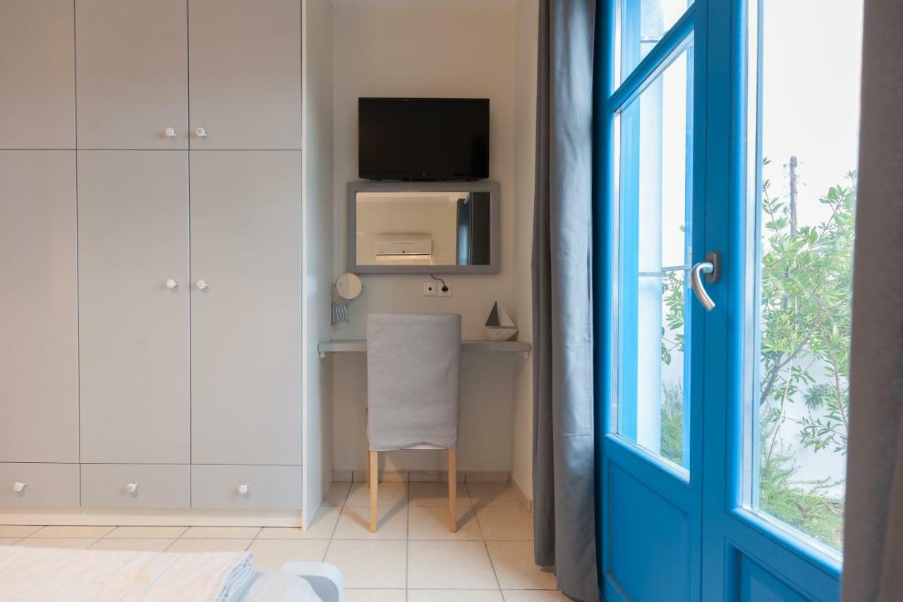 Villa Just Blue With Amazing Sea Views In Piso Livadi Exterior foto